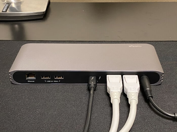 トリプルディスプレイCalDigit USB-C Pro Dockディスプレイポート接続