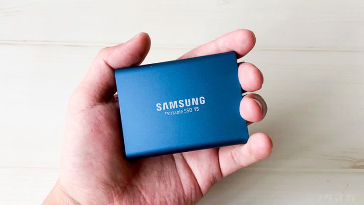 SAMSUNG T5レビュー｜内蔵SSDより高速500MB/s！名刺サイズの 